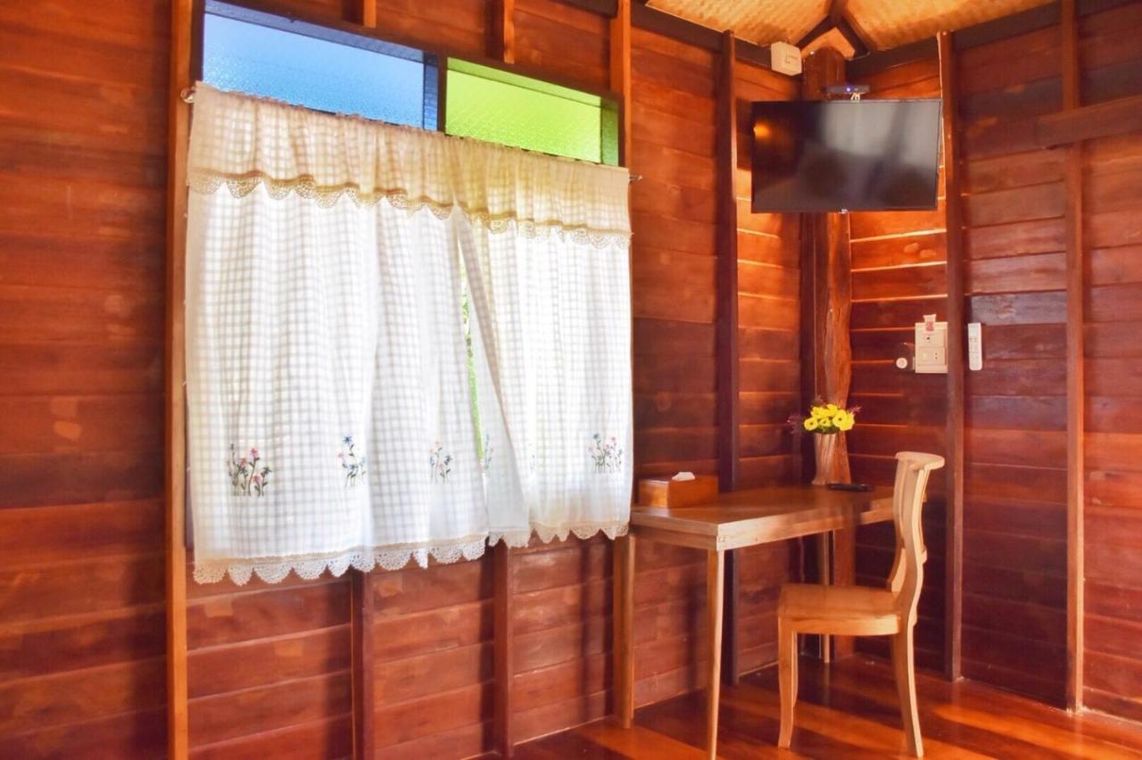 Mango House Hotel Sukhothai Exterior photo