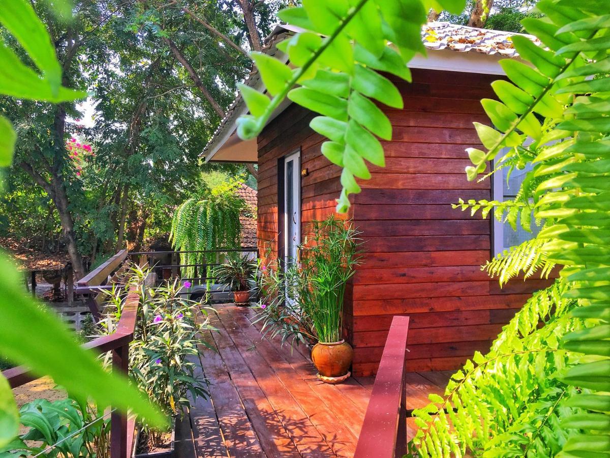 Mango House Hotel Sukhothai Exterior photo